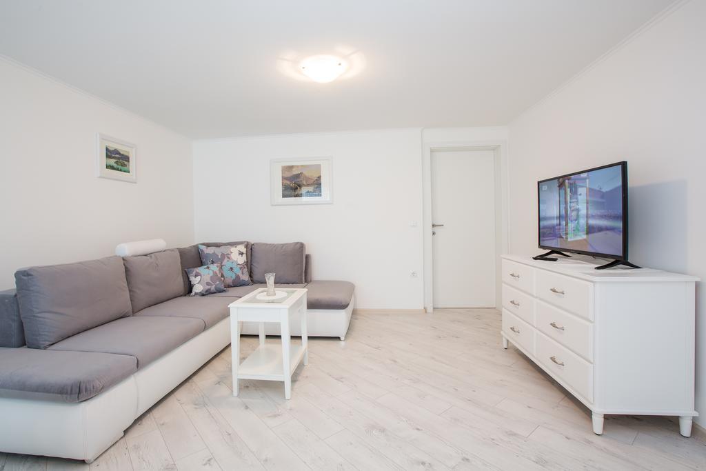 Apartments Grom Bled Esterno foto